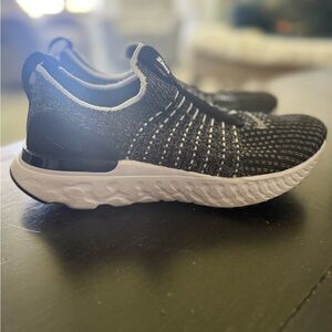 Nike Black and White Performance Athletic Shoes